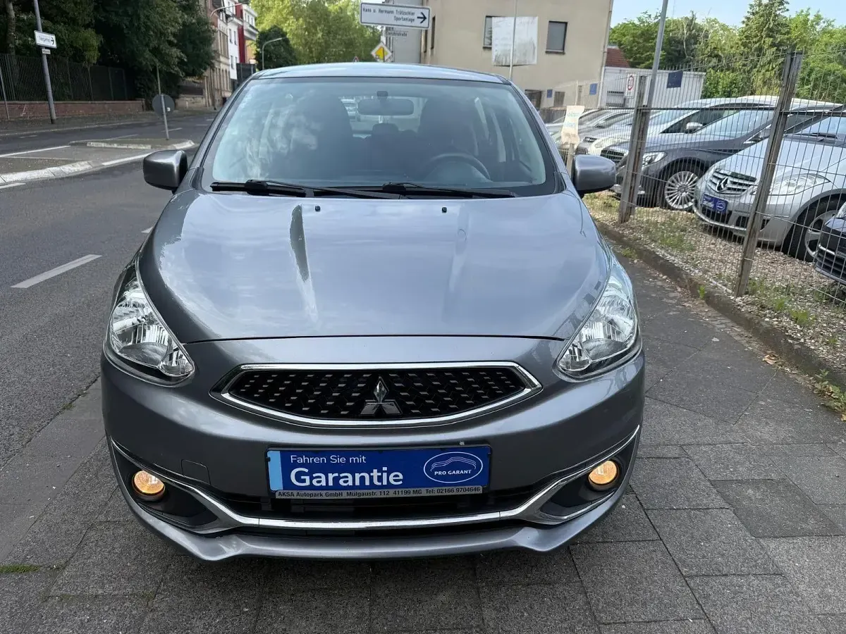 Gebraucht Mitsubishi Space Star Edition 71 PS (52 kW) 2019 Grau Kleinwagen