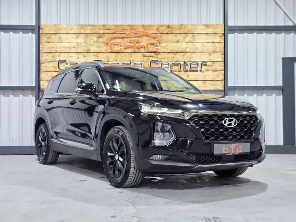 Gebraucht Hyundai Santa Fe 150 PS (110 kW) 2019 Schwarz SUV