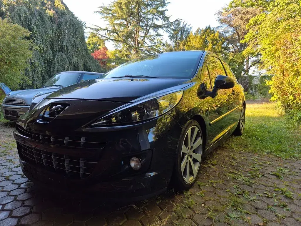 Gebraucht Peugeot 207 RC 174 PS (127 kW) 2009 Schwarz Limousine