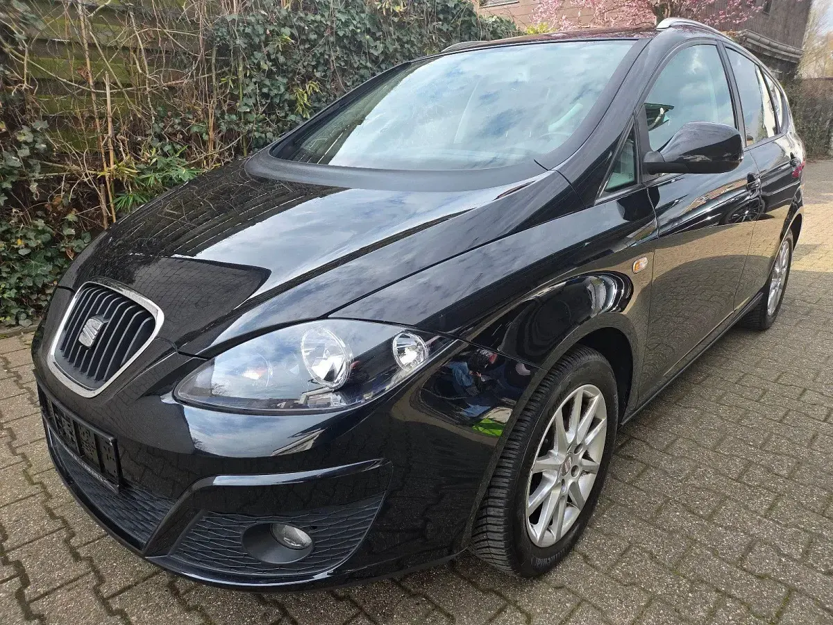 Gebraucht Seat Altea XL Stylance 105 PS (77 kW) 2013 Schwarz Van / Kleinbus