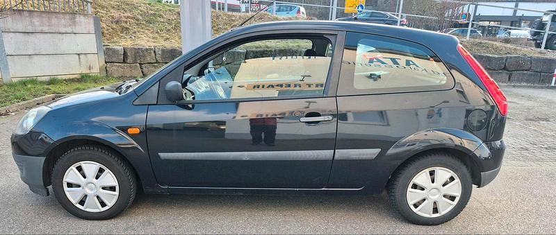 Gebraucht Ford Fiesta 60 PS (44 kW) 2008 Schwarz Kleinwagen