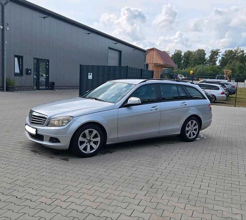 Silber Gebraucht 2008 Mercedes C200 Kombi | 4.000 € (Superpreis) - Bild 1/4
