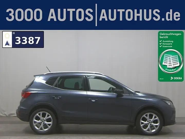 "camouflage" gruen (grün) Gebraucht 2022 Seat Arona Xperience SUV | 20.980 € (Teuer) - Bild 1/2
