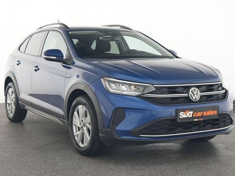 Blau Gebraucht 2023 VW Taigo Life SUV | 15.220 € - Bild 1/4