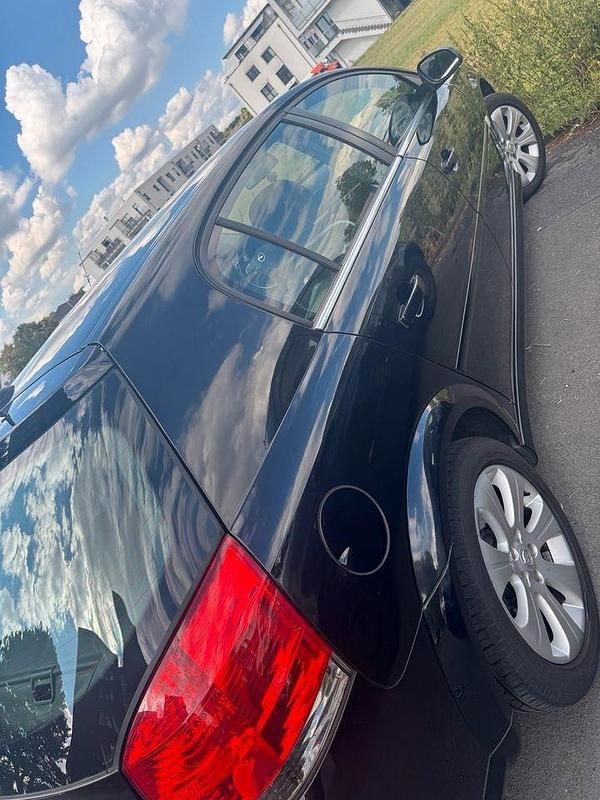 Schwarz Gebraucht 2008 Opel Signum Kombi | 2.300 € (Fairer Preis) - Bild 1/4