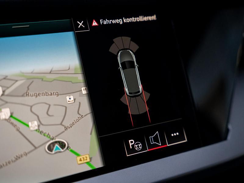 Gebraucht Audi A3 Advanced Plus 150 PS (110 kW) 2023 Grau Limousine