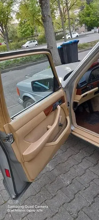Gebraucht Mercedes S280 156 PS (114 kW) 1980 Grau Limousine