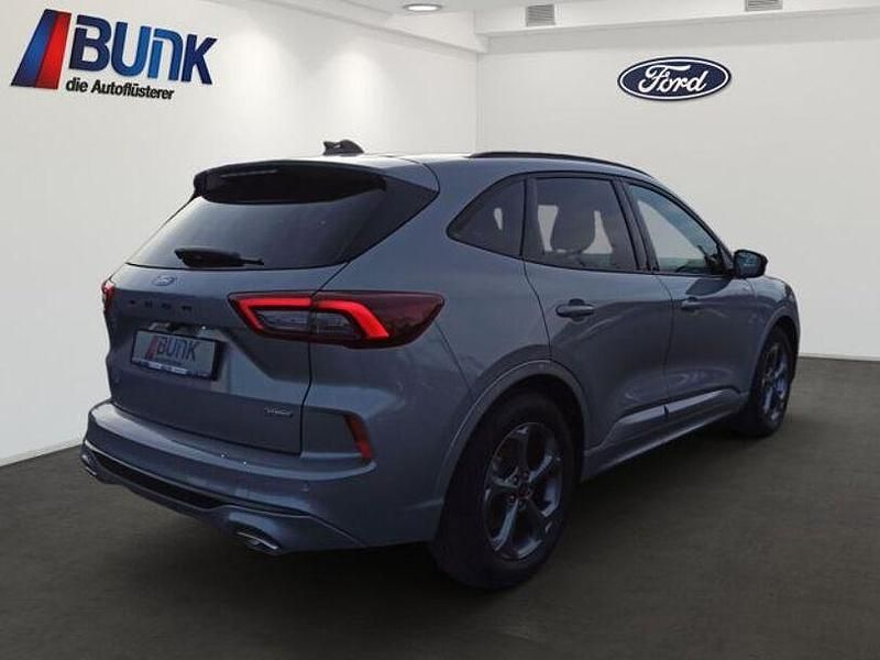 Gebraucht Ford Kuga ST-Line 224 PS (164 kW) 2024 Solar silver metalli SUV