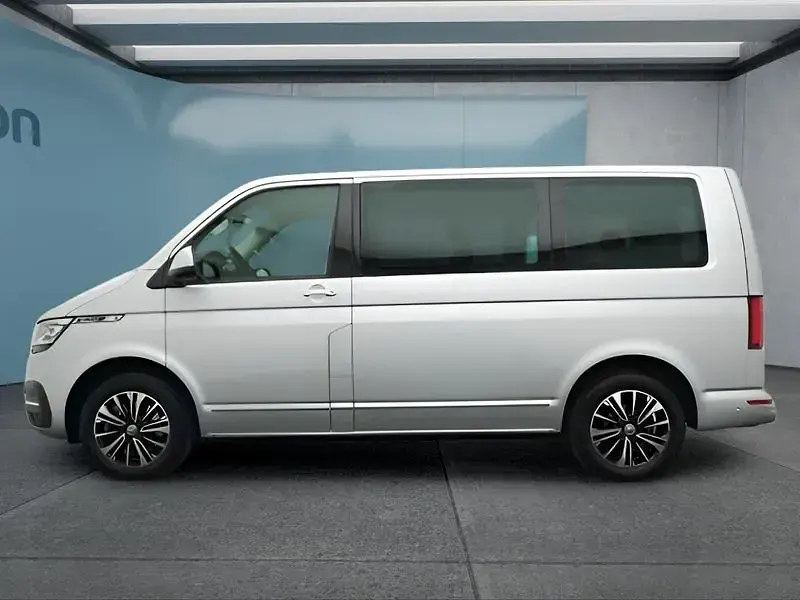 Usata VW Multivan 204 CV (150 kW) 2024 Argento Monovolume