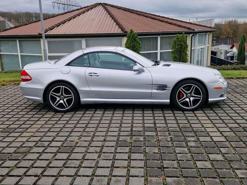Gebraucht Mercedes SL500 AMG 387 PS (284 kW) 2006 Iridiumsilber Cabrio