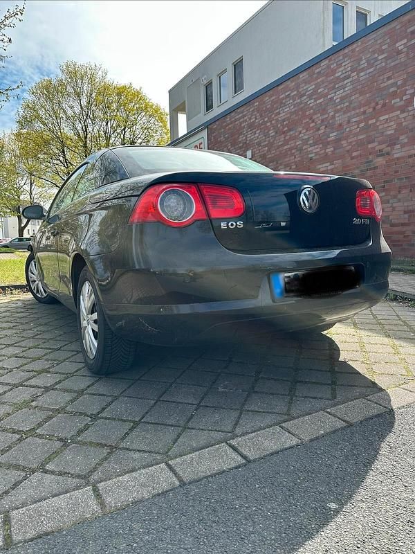 Gebraucht VW Eos Individual 150 PS (110 kW) 2007 Schwarz Cabrio