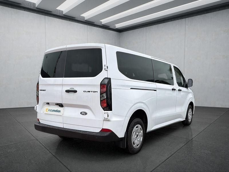 Używany Ford Transit Custom 136 KM (100 kW) 2025 Biały Minivan