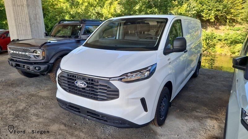 Weiß Gebraucht 2024 Ford Transit Custom Trend Van | 41.531 € (Etwas zu teuer) - Bild 1/4