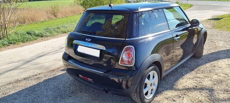 Usata Mini ONE 98 CV (72 kW) 2012 Nero Utilitaria