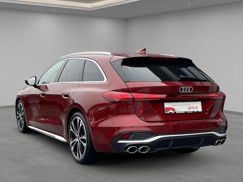 Gebraucht Audi S5 Sport 367 PS (269 kW) 2024 Rot Kombi