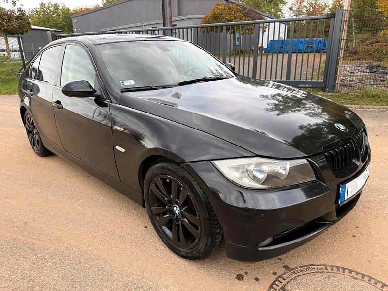 Schwarz Gebraucht 2006 BMW 320 Limousine | 3.500 € (Fairer Preis) - Bild 1/4