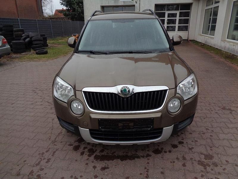 Gebraucht Skoda Yeti Plus Edition 105 PS (77 kW) 2011 Braun SUV