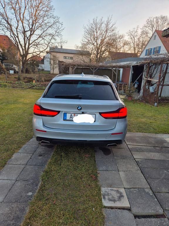 Gebraucht BMW 530 286 PS (210 kW) 2021 Silber Kombi