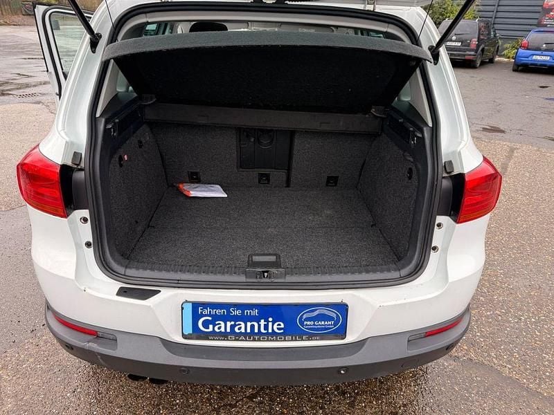 Gebraucht VW Tiguan Sportline 122 PS (89 kW) 2015 Weiß SUV