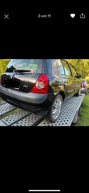 Gebraucht Renault Clio II 82 PS (60 kW) 2003 Schwarz Kleinwagen
