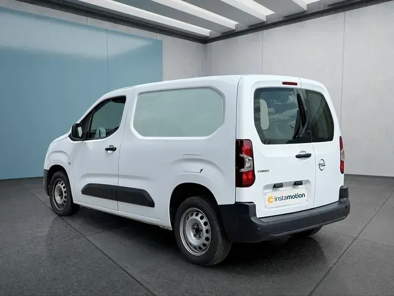 Gebraucht Opel Combo 102 PS (75 kW) 2022 Van / Kleinbus