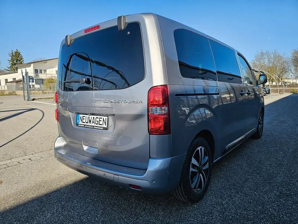 Gebraucht Citroën Spacetourer 177 PS (130 kW) 2025 Grau Van / Kleinbus