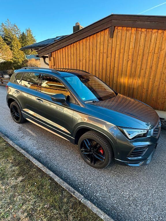 Gebraucht Seat Ateca 4Drive 190 PS (139 kW) 2021 Grau SUV