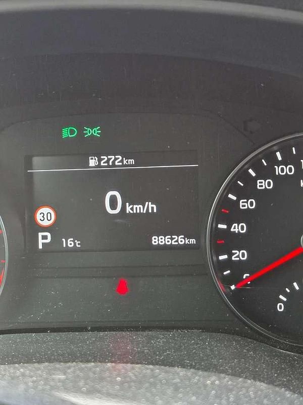 Weiß Gebraucht 2020 Kia Sportage 4 SUV | 19.999 € (Guter Preis) - Bild 1/4