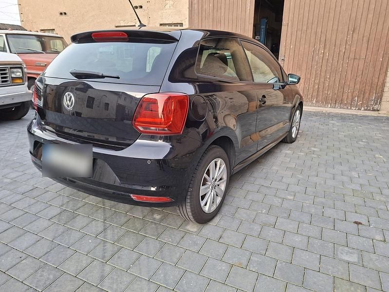 Gebraucht VW Polo R-line 60 PS (44 kW) 2015 Schwarz Kleinwagen