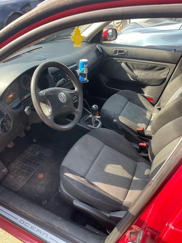 Gebraucht VW Golf IV 101 PS (74 kW) 2003 Rot Kleinwagen