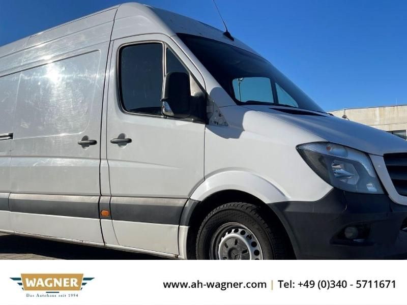 Arktikweiss Gebraucht 2017 Mercedes 316 Van | 6.900 € - Bild 1/4