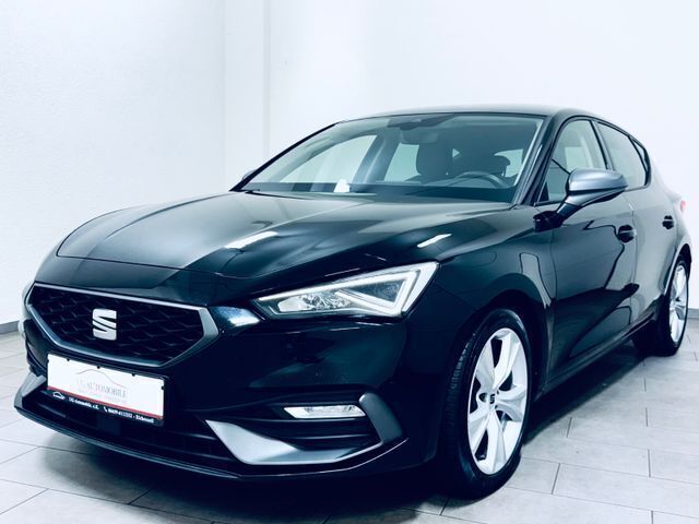 Schwarz Gebraucht 2022 Seat Leon FR Limousine | 14.680 € (Fairer Preis) - Bild 1/4