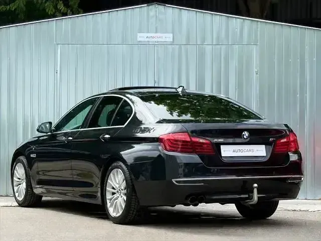 Gebraucht BMW 520 Luxury Line 184 PS (135 kW) 2013 Schwarz Limousine