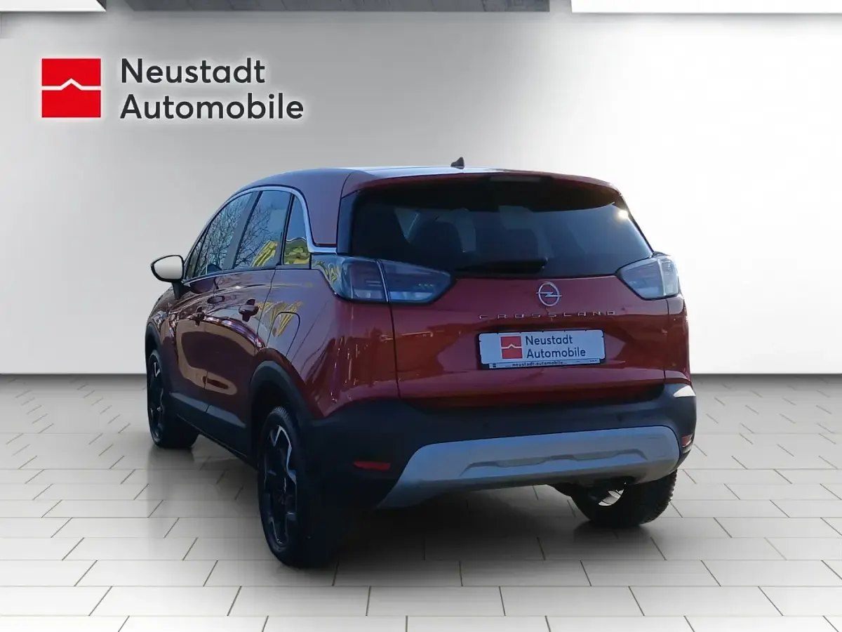 Gebraucht Opel Crossland Elegance 110 PS (80 kW) 2023 Rot SUV