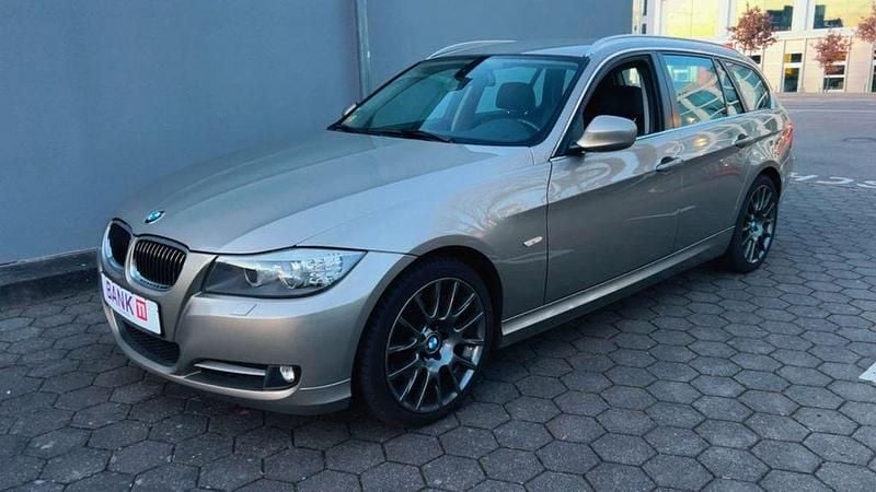 Gebraucht BMW 335 Exclusive 306 PS (225 kW) 2011 Gold Kombi