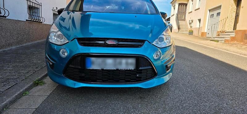 Gebraucht Ford S-MAX Titanium S 163 PS (119 kW) 2011 Blau Van / Kleinbus
