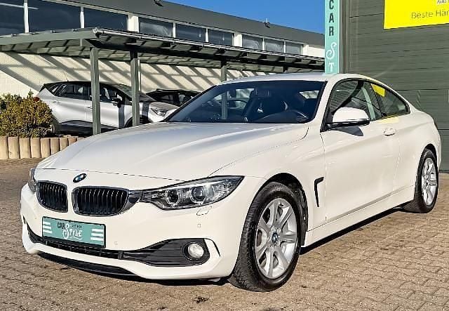 Weiß Gebraucht 2014 BMW 420 Sport Line Coupé | 17.970 € (Guter Preis) - Bild 1/4