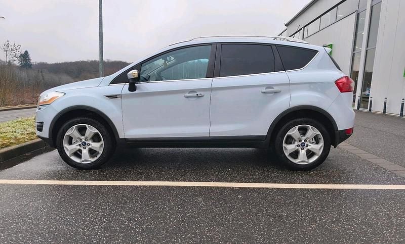 Gebraucht Ford Kuga 136 PS (100 kW) 2008 Weiß SUV