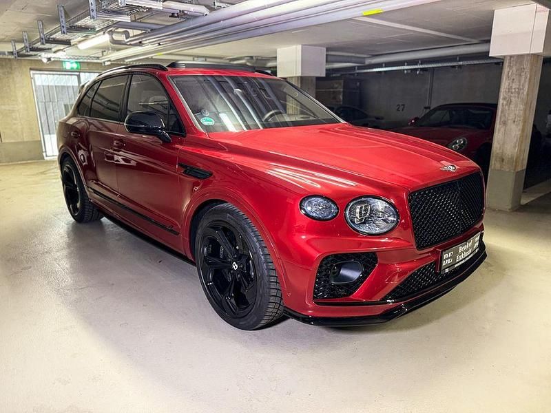 Rot Gebraucht 2022 Bentley Bentayga SUV | 189.950 € - Bild 1/4