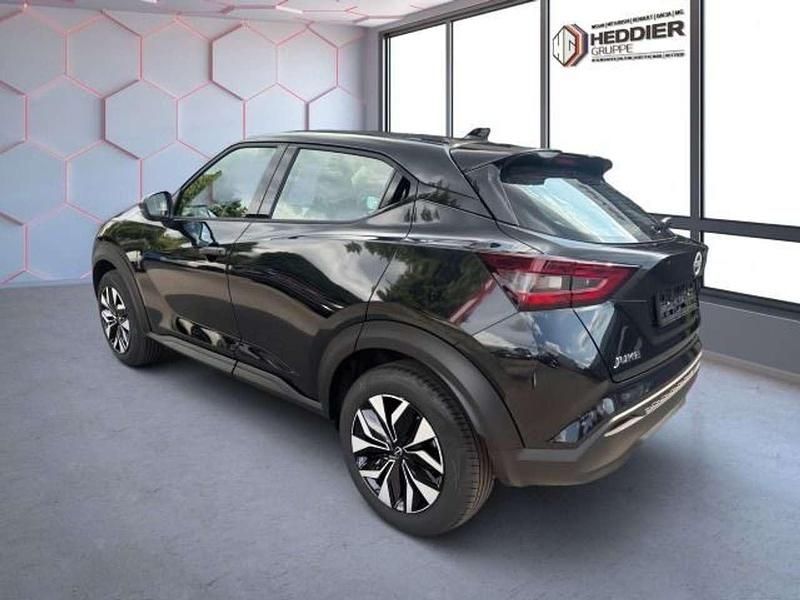 Neu Nissan Juke Acenta 114 PS (83 kW) 2025 Pearl black SUV