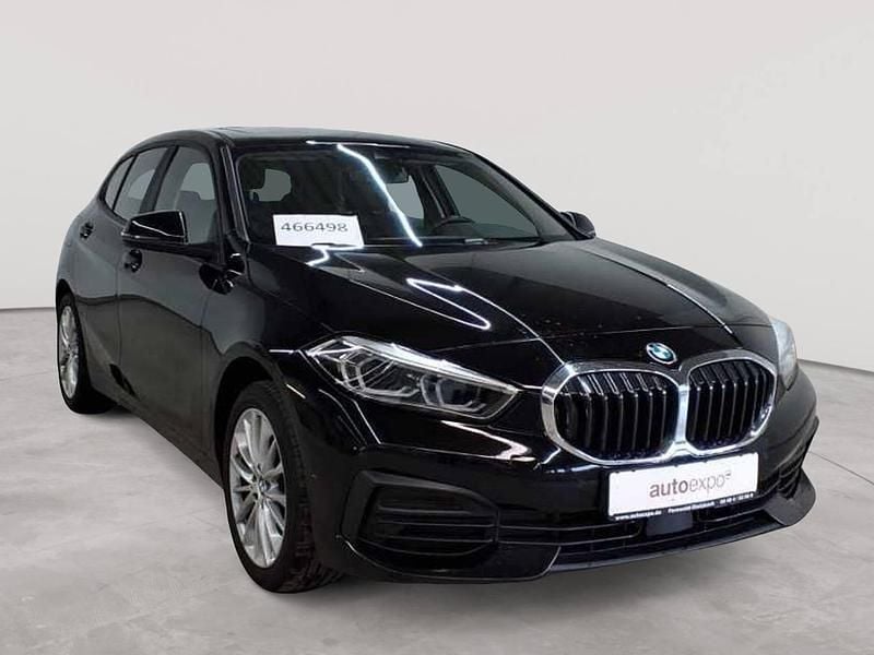 Gebraucht BMW 120 Advantage 190 PS (139 kW) 2022 Schwarz uni Kleinwagen