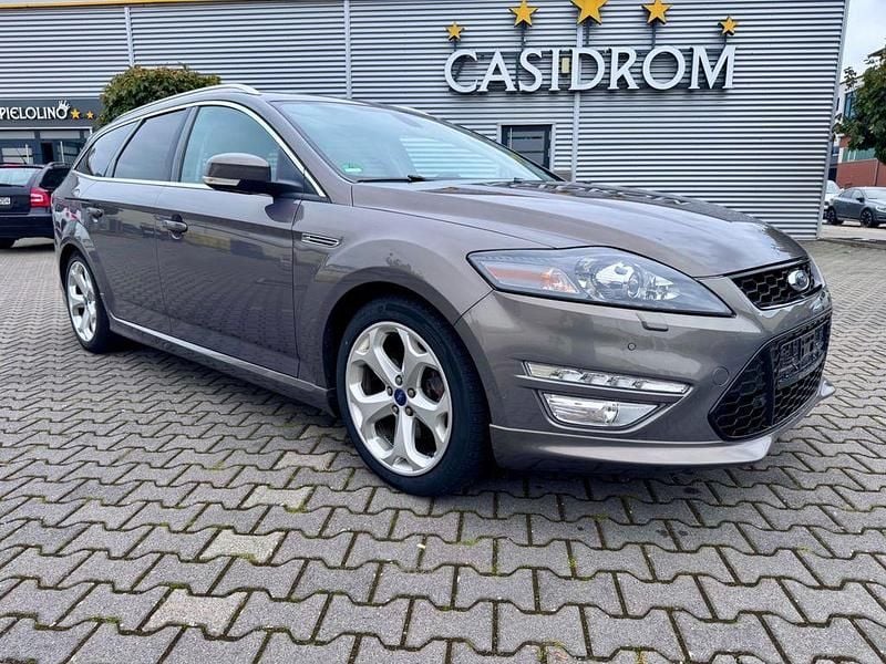 Gebraucht Ford Mondeo Titanium S 203 PS (149 kW) 2013 Braun Limousine