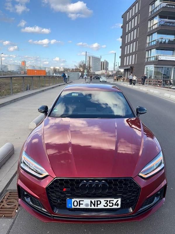 Gebraucht Audi A5 Sportback Ambiente 252 PS (185 kW) 2017 Rot Kleinwagen