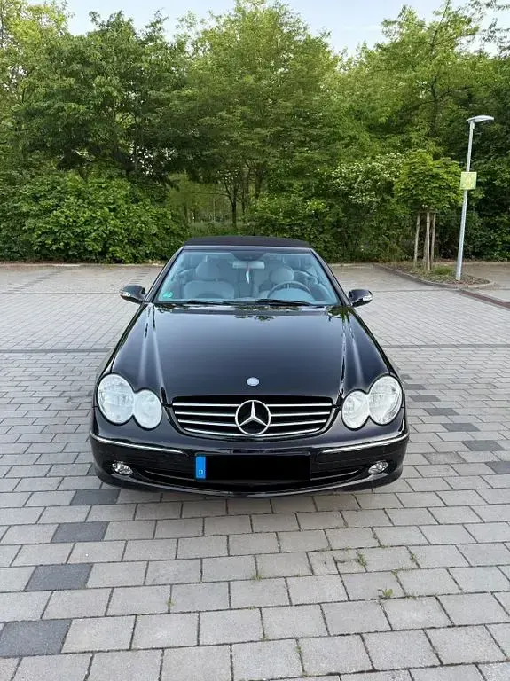 Gebraucht Mercedes CLK200 Avantgarde 163 PS (119 kW) 2005 Schwarz Cabrio