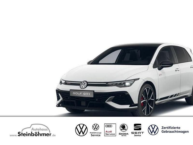 Pure white (weiß) Neu 2025 VW Golf VIII GTI Clubsport Limousine | 52.554 € - Bild 1/4