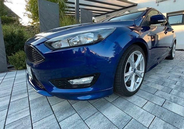 Usata Ford Focus ST-Line 150 CV (110 kW) 2016 Blu Berlina