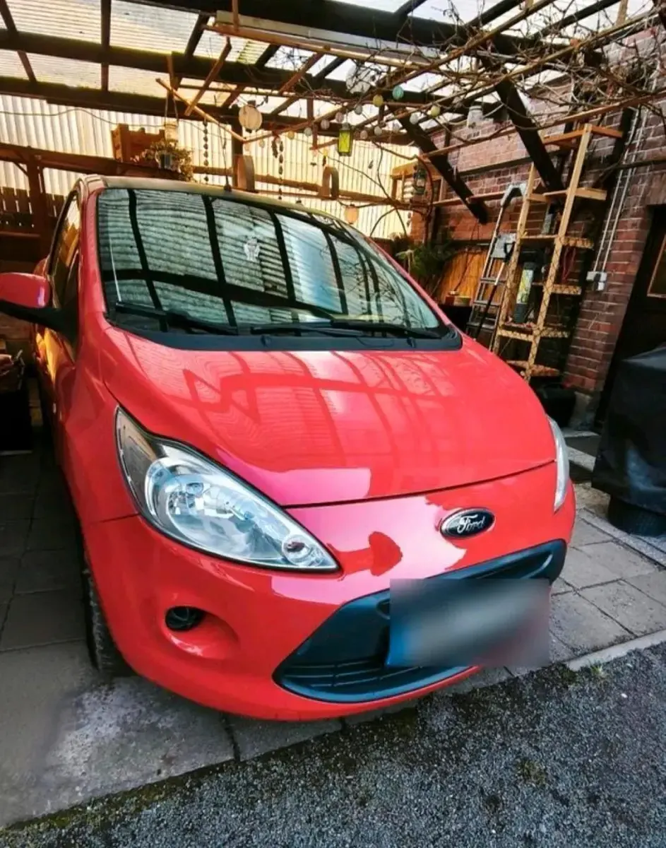 Second-hand Ford Ka 69 CP (50 kW) 2011 Roșu Hatchback