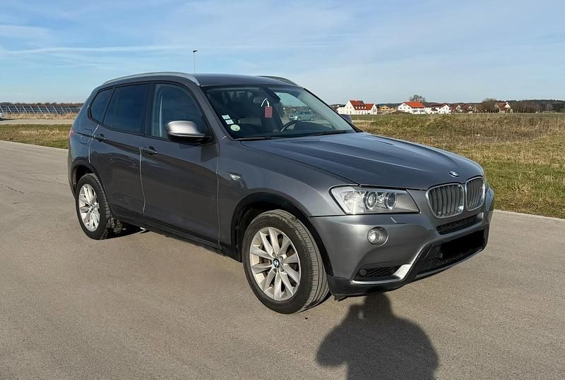 Gebraucht BMW X3 184 PS (135 kW) 2011 Grau SUV