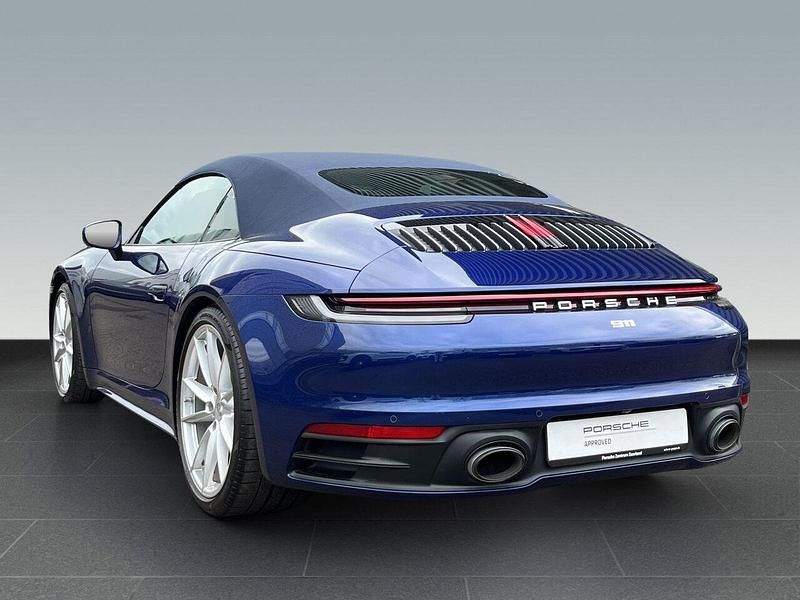 Gebraucht Porsche 992 450 PS (330 kW) 2023 Enzianblaumetallic (metallic)