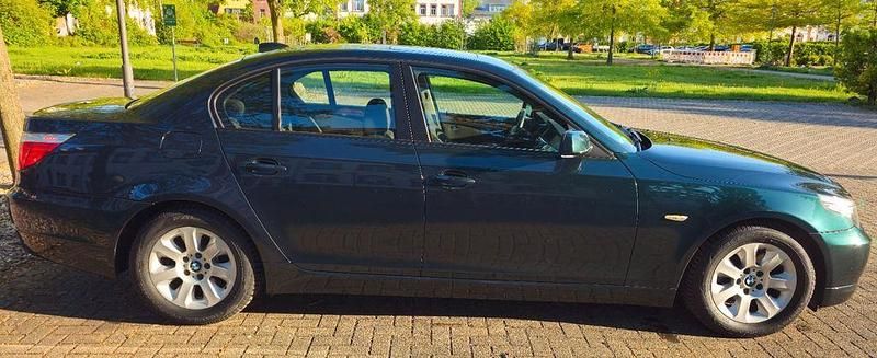 Gebraucht BMW 530 218 PS (160 kW) 2007 Grün Limousine